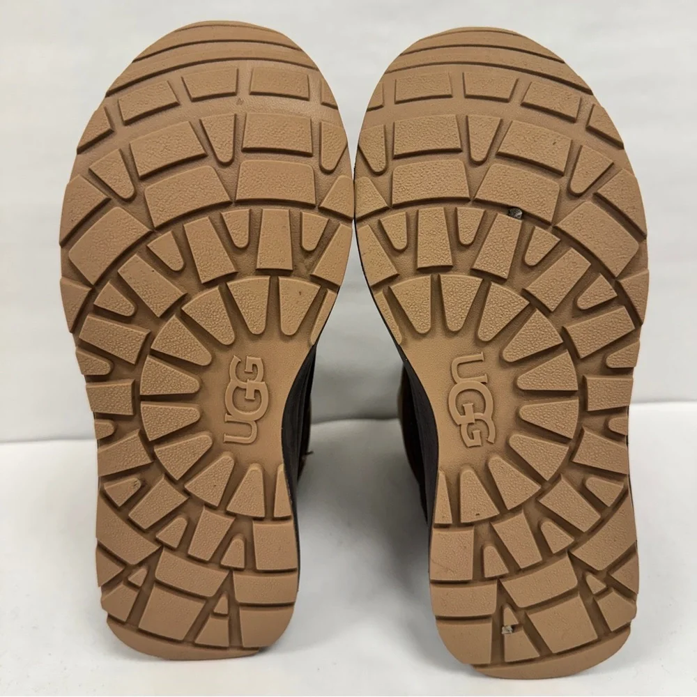 UGG Toty Weather Waterproof Boots Big Kids‎ Size 3 Brown